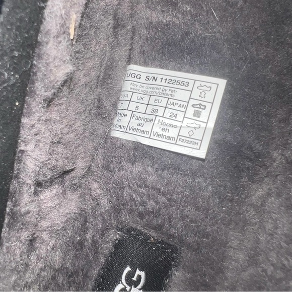 NIB! 100% Authentic UGG Tazz Platform Slippers Women Size 7 Black - Picture 9 of 12